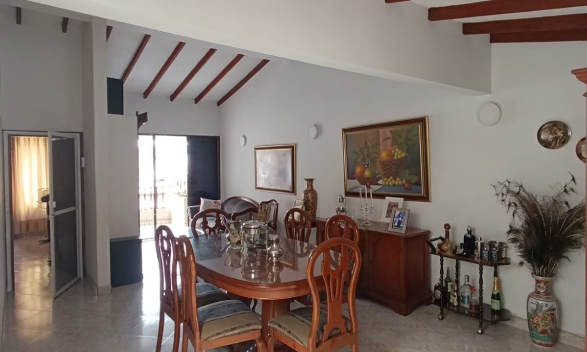 1326b10c-9ebb-40a8-83d6-1455e1c55e41