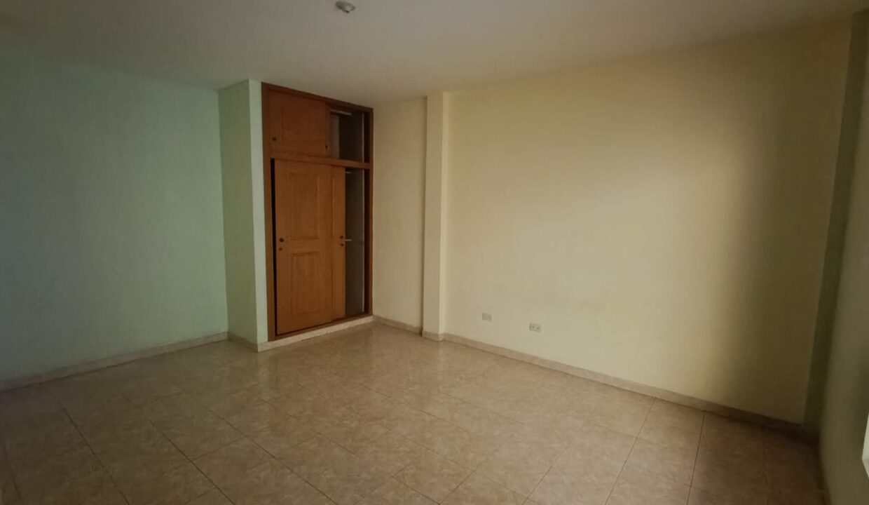 6c70fefe-0543-426d-b752-c37c42cc97ab