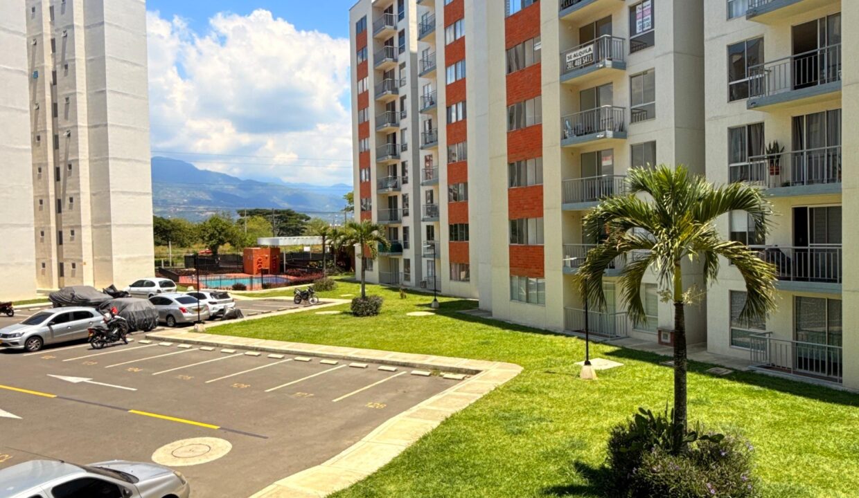 Imagen de WhatsApp 2025-09-22 a las 12.09.08_9bb8cede