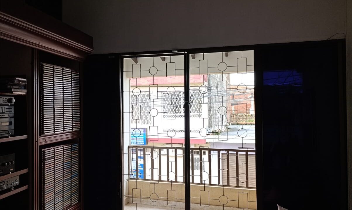 e59deb7f-e377-4a40-901b-b0c78ef87c36