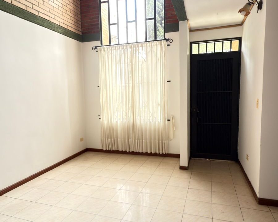 Imagen de WhatsApp 2025-11-19 a las 09.10.26_0c1e86c3