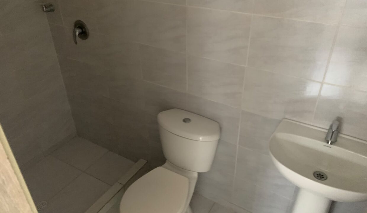 BAÑO FAMILIAR